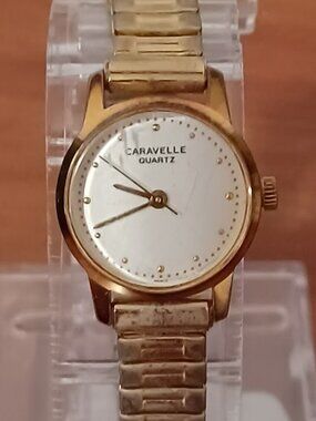 Vintage Ladies BULOVA CARAVELLE Quartz Gold Tone Watch - WORKS!